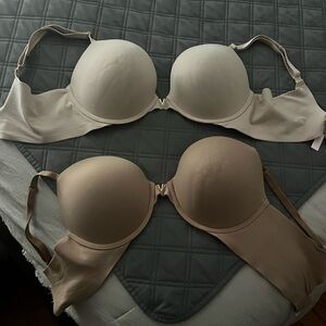 Victoria's Secret Dual Tone Bra Set